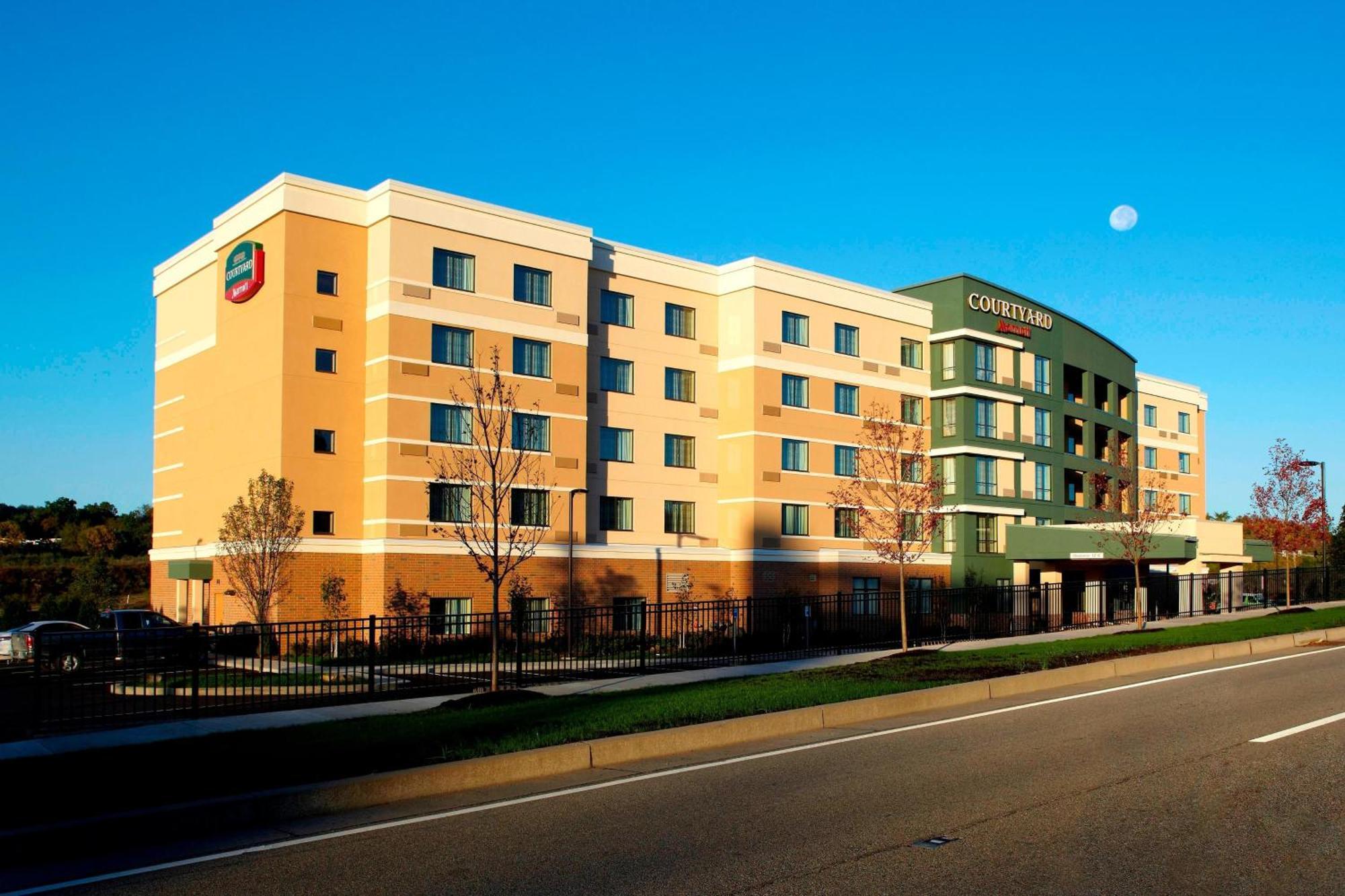 Hotel Courtyard Pittsburgh Settlers Ridge/Robinson Township Imperial Exterior foto